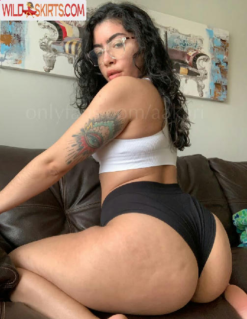 aakari / aakari / aakarimoon / itsaakarii / realitsaakari nude OnlyFans, Instagram leaked photo #235