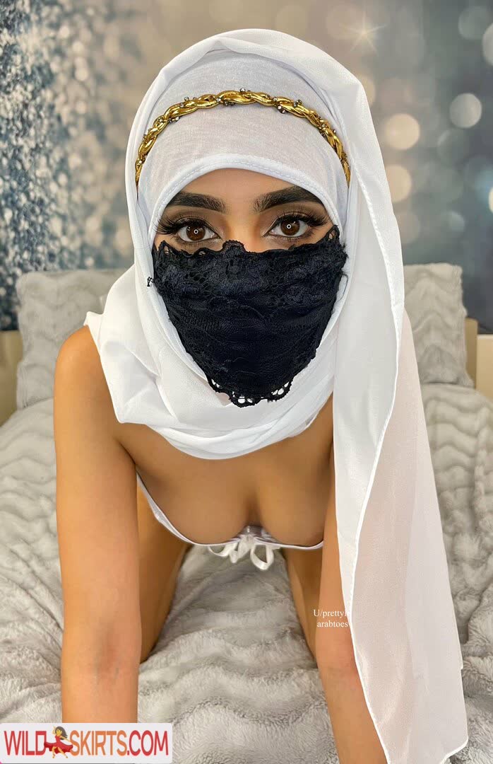 Aaliyah Aziz nude leaked photo #4