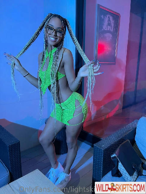 Aaliyah Foxxx / FoxxAaliyah / aaliyahfoxxofficial / aaliyahfoxxx nude OnlyFans, Instagram leaked photo #10