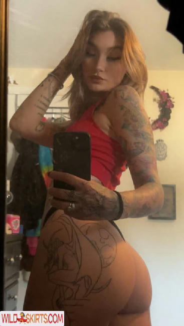 Abby Lore / abby.lore / chirpbaby nude OnlyFans, Instagram leaked photo #1