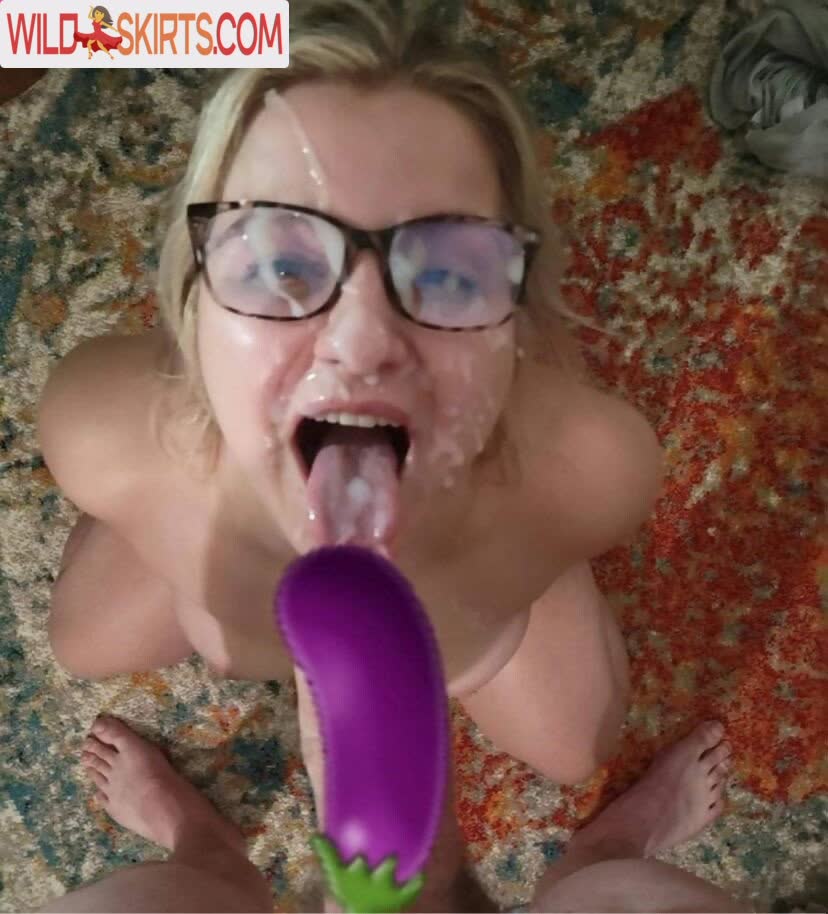 Abbysoutside nude leaked photo #6