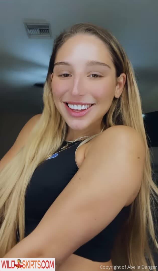 Abella Danger / abelladanger / dangersheabella / dangershewrote nude OnlyFans, Instagram leaked photo #12