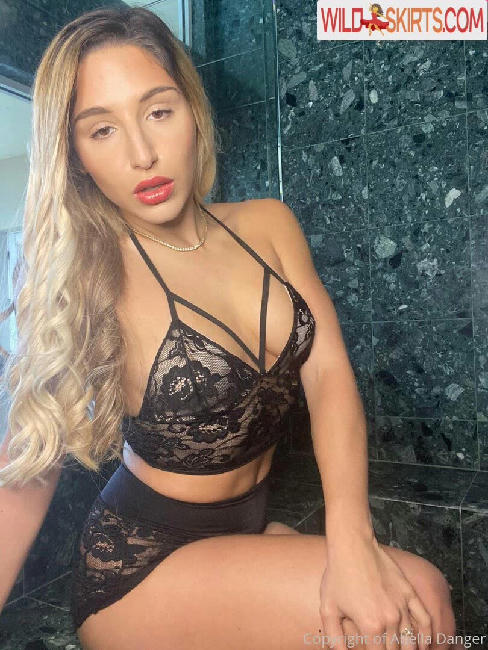 Abella Danger / abelladanger / dangersheabella / dangershewrote nude OnlyFans, Instagram leaked photo #886