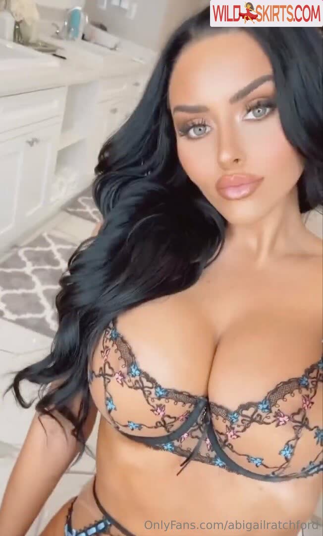 Abigailratchford nude leaked photo #25