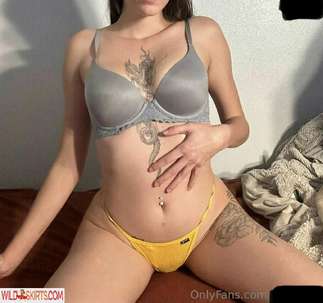 acidd_raindrop / acidd_raindrop / acidhime / femmchu / ramenplz nude OnlyFans, Instagram leaked photo #29