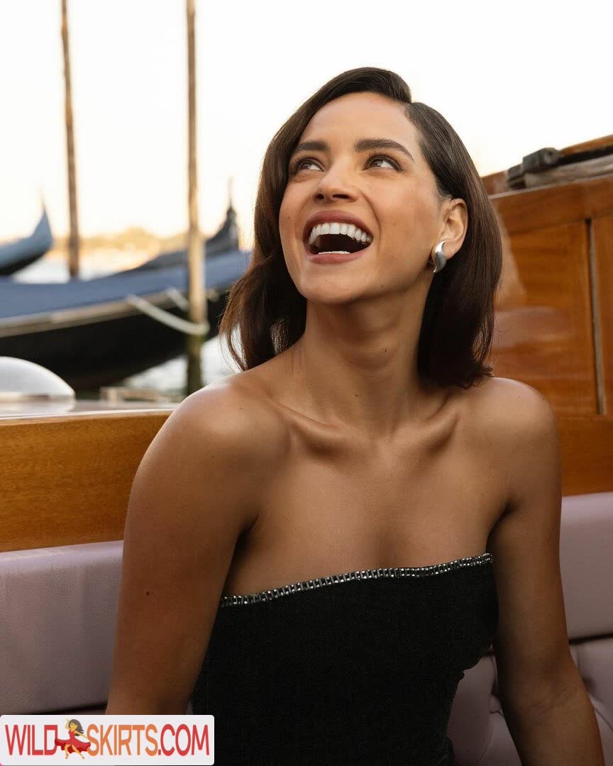 Adria Arjona / adriaarjona nude Instagram leaked photo #20