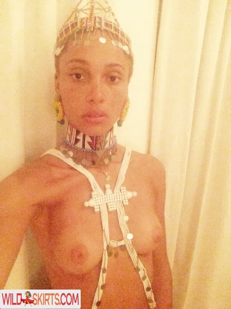 Adwoa Aboah / adwoaaboah nude Instagram leaked photo #5