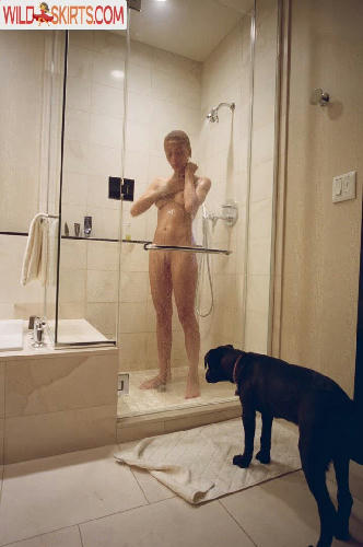 Adwoa Aboah / adwoaaboah nude Instagram leaked photo #10