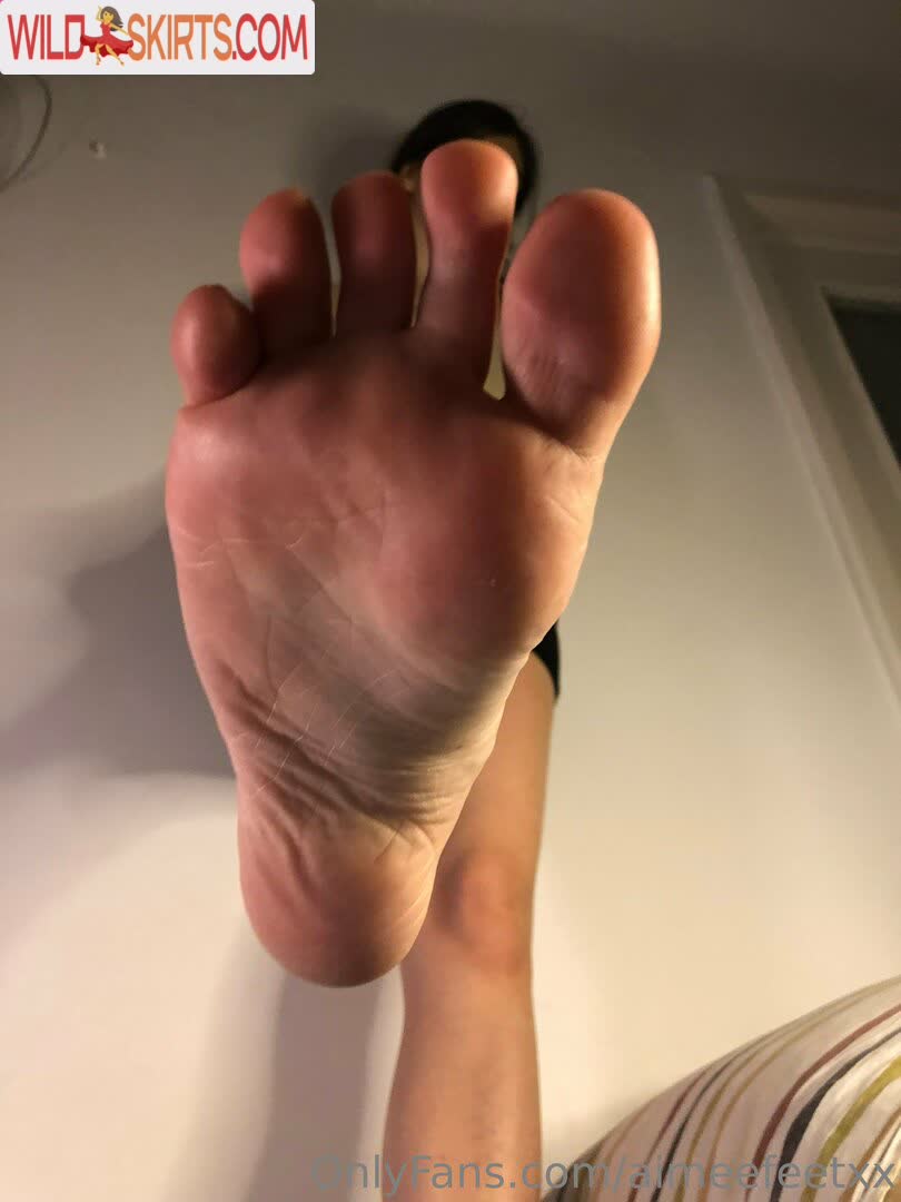 Aimeefeetxx nude leaked photo #2