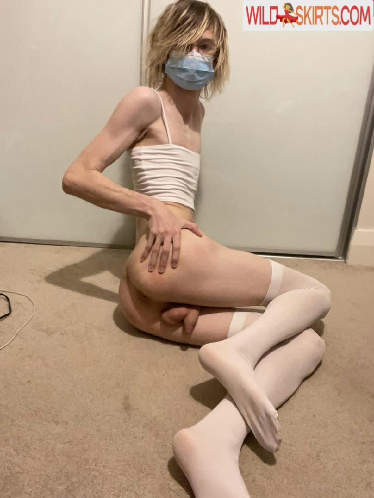 AIushy nude leaked photo #19