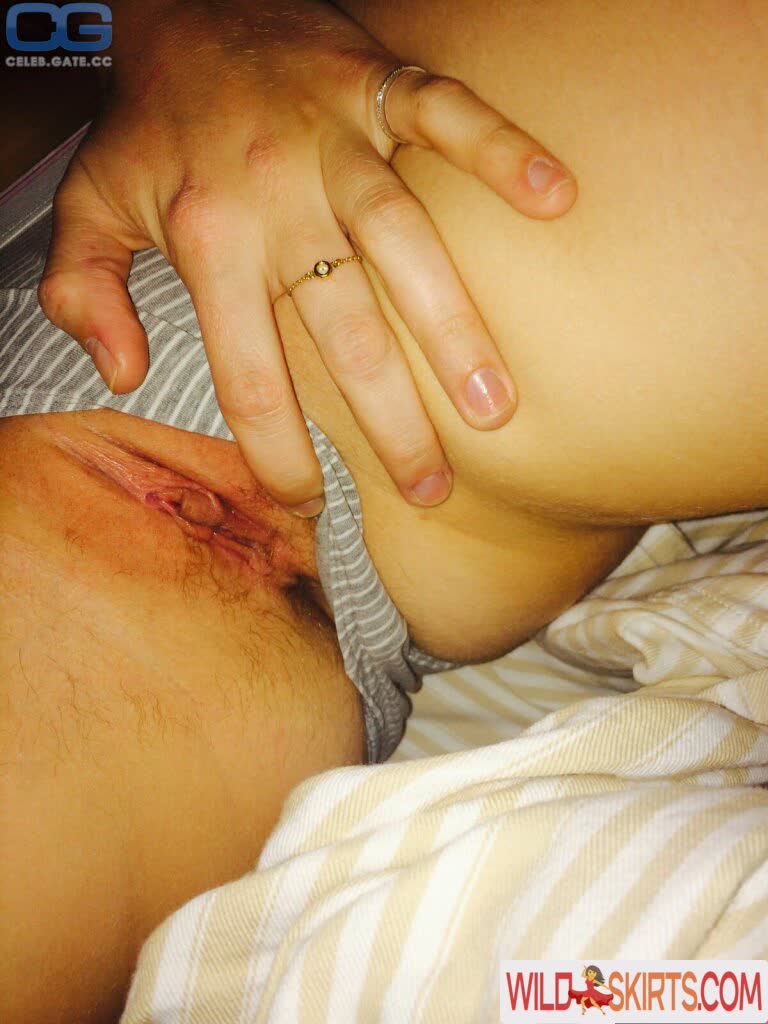 AJ Michalka nude leaked photo #34