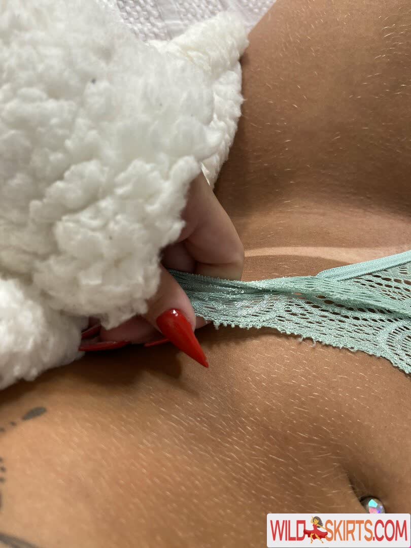 Akgouveia / Anna Julia / Juju Lins / akgouveia01 nude Instagram leaked photo #1