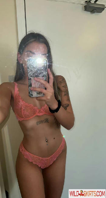 alana03 / alana03 / honeybooboo nude OnlyFans, Instagram leaked photo #5