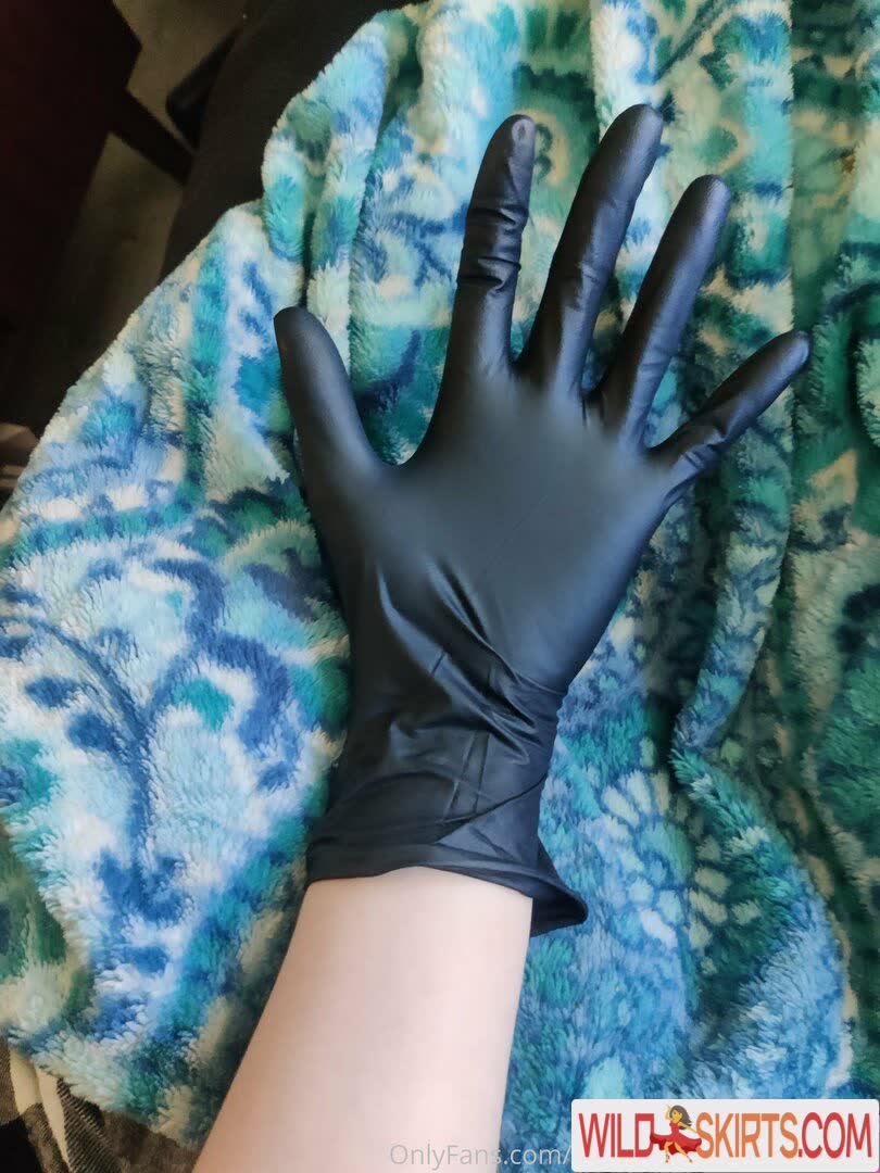 Alaska_moon_glovefetish nude leaked photo #9