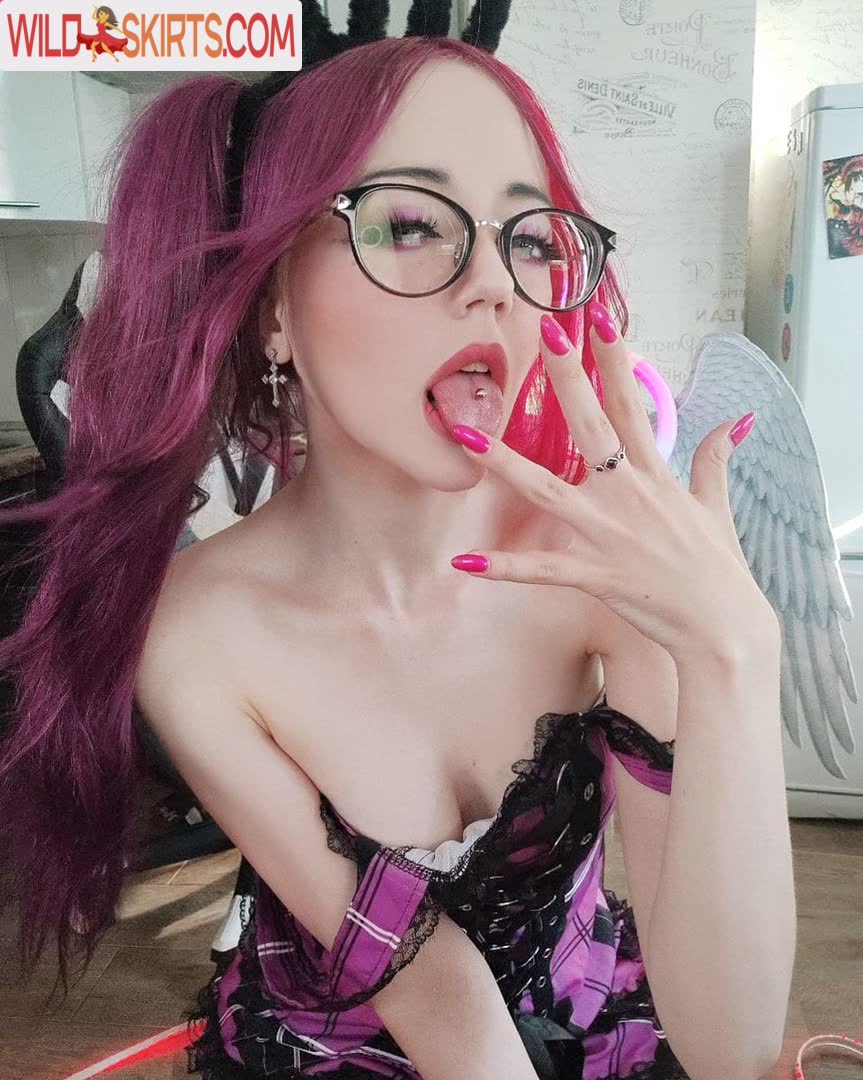 aldora.chan / aldora.chan / aldorachan / meowaverita nude OnlyFans, Patreon leaked photo #13