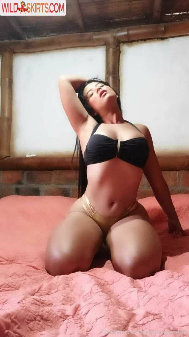 Alejandra Quiroz / alejandraquiroz.f / alejandraquiroz_f nude OnlyFans, Instagram leaked photo #9