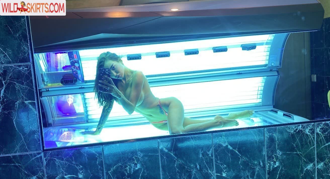 Alenaomovich / alena_omovych / alenaomovich nude OnlyFans, Instagram leaked photo #4