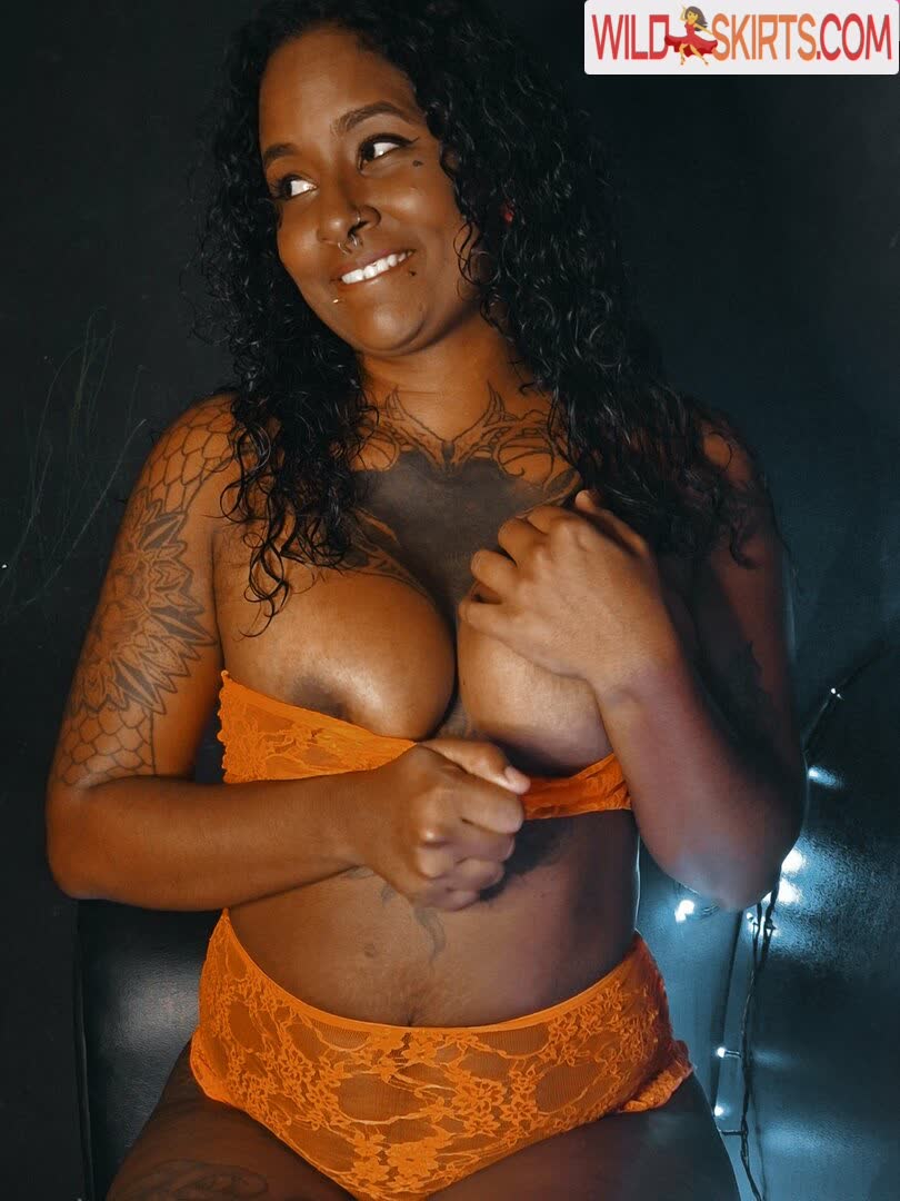 Alexaebony / alexisblack / ebonyalexa_ / snakgirl_ nude OnlyFans, Instagram leaked photo #5