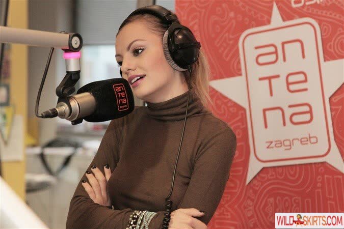 Alexandra Stan / alexandrastan / yumamii nude OnlyFans, Instagram leaked photo #9