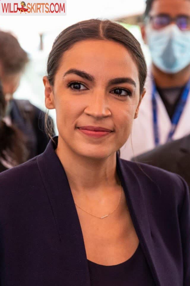 Alexandria Ocasio-Cortez nude leaked photo #168