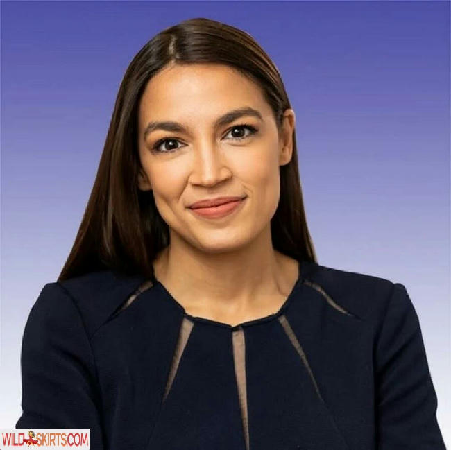 Alexandria Ocasio-Cortez / AOC nude Instagram leaked photo #96