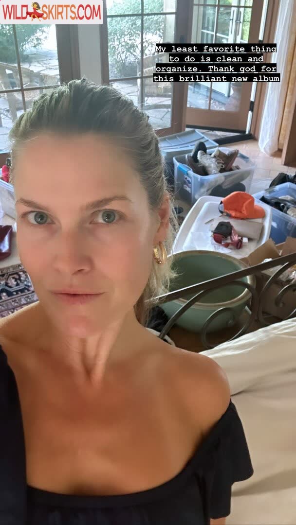 Ali Larter / alilarter nude Instagram leaked photo #16