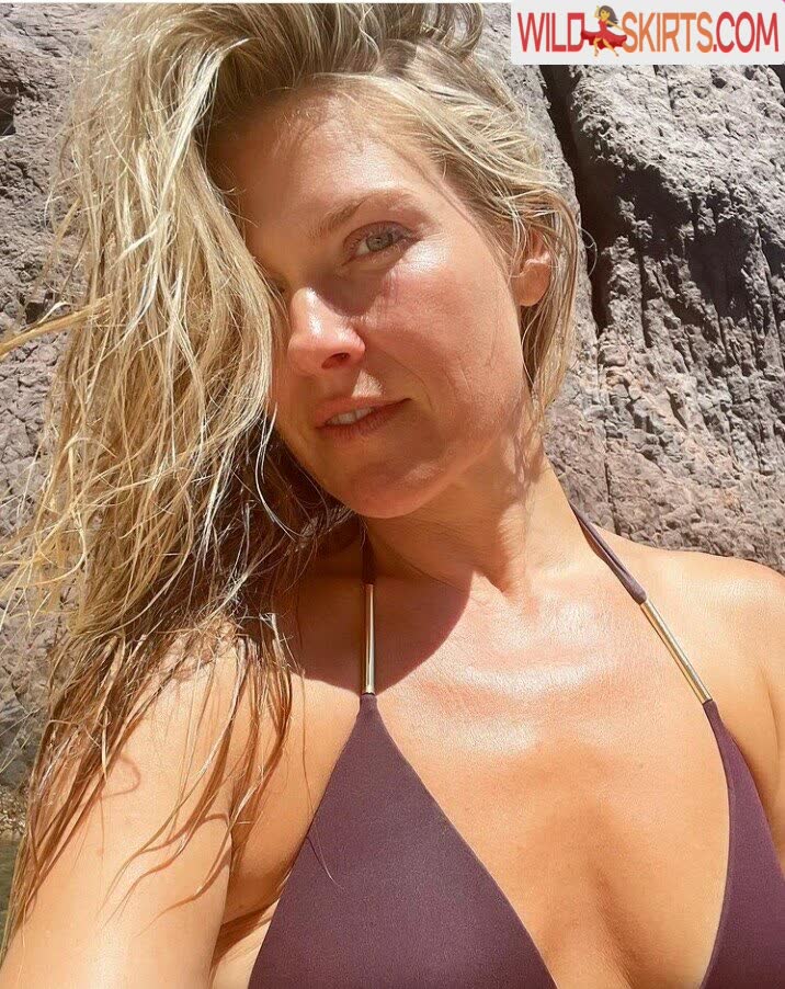 Ali Larter / alilarter nude Instagram leaked photo #7