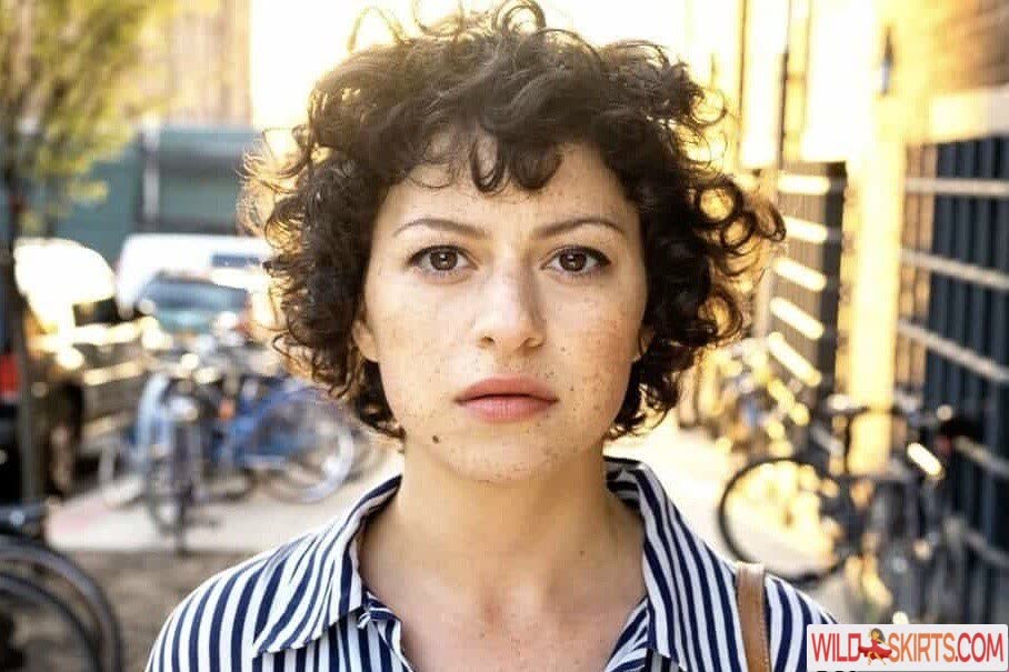 Alia Shawkat / __mutantalia__ nude Instagram leaked photo #8