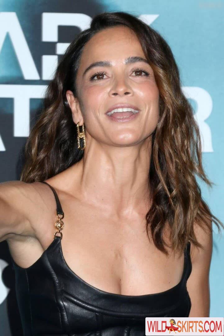 Alice Braga nude leaked photo #52