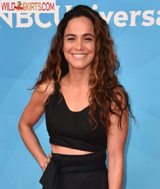 Alice Braga / alicebraga nude Instagram leaked photo #9