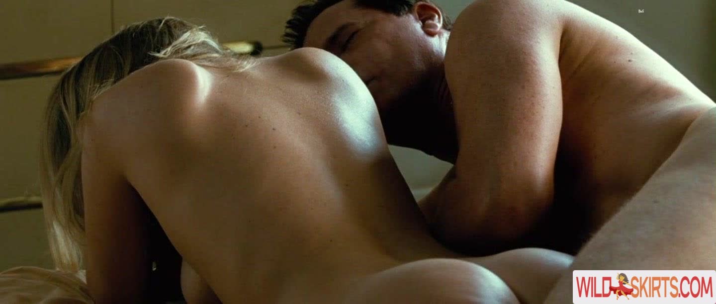 Alice Eve nude leaked photo #83