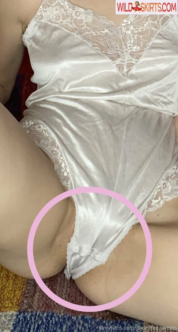 alice.free.sweets / alice_free_sweets / sweetfamily_life nude OnlyFans, Instagram leaked photo #2