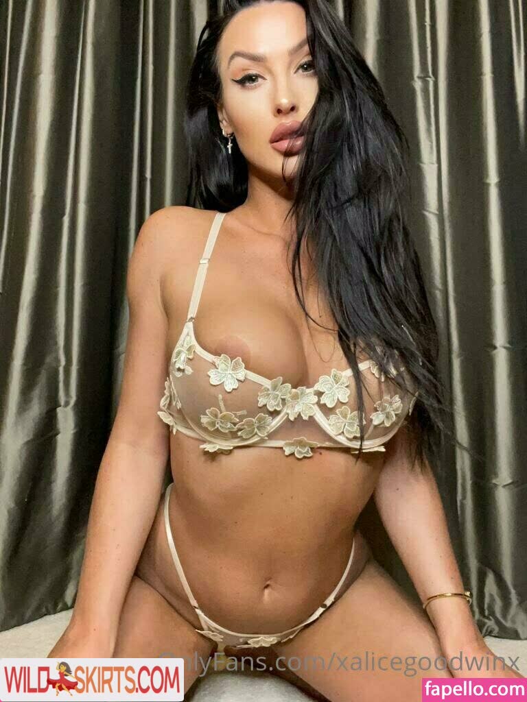 Alice Goodwin / xalicegoodwinx / xxalicegoodwinxx nude OnlyFans, Instagram leaked photo #8