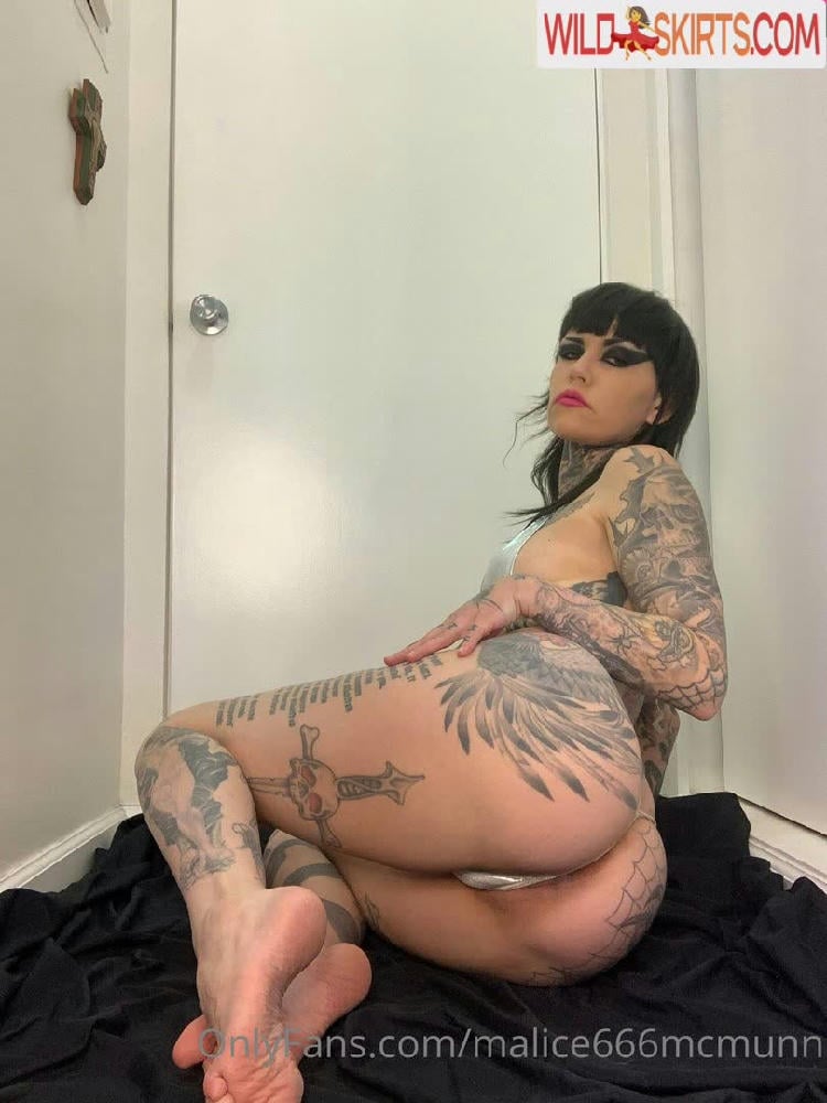 Alice Mcmunn / Punk Rock Queen / malice666mcmunn / officialmalicemcmunn nude OnlyFans, Instagram leaked photo #5