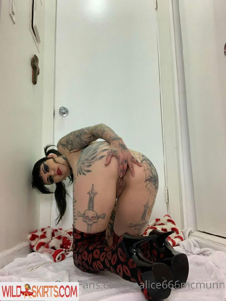 Alice Mcmunn / Punk Rock Queen / malice666mcmunn / officialmalicemcmunn nude OnlyFans, Instagram leaked photo #64