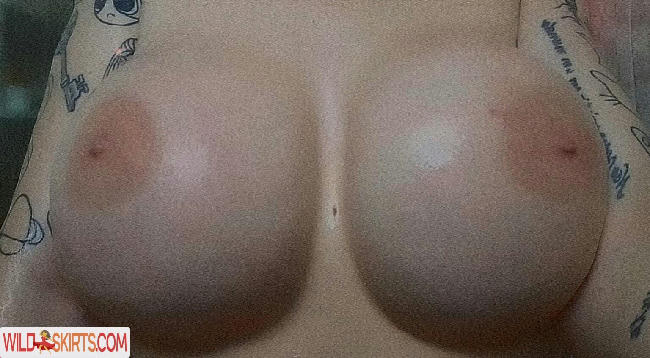 Alice Neves / alicenevesssss nude Instagram leaked photo #1