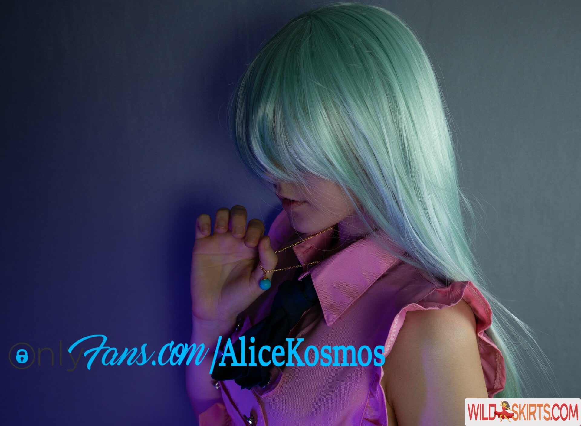 Alicekosmos nude leaked photo #28