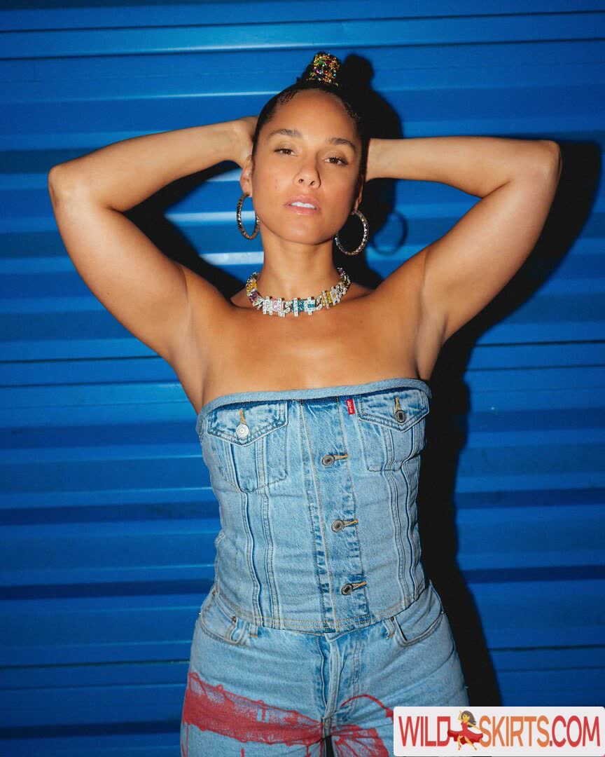 Alicia Keys / aliciakeys / ayxxxclusive nude OnlyFans, Instagram leaked photo #6