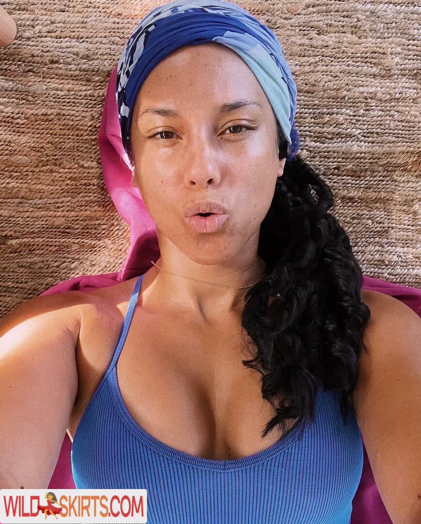 Alicia Keys / aliciakeys / ayxxxclusive nude OnlyFans, Instagram leaked photo #5