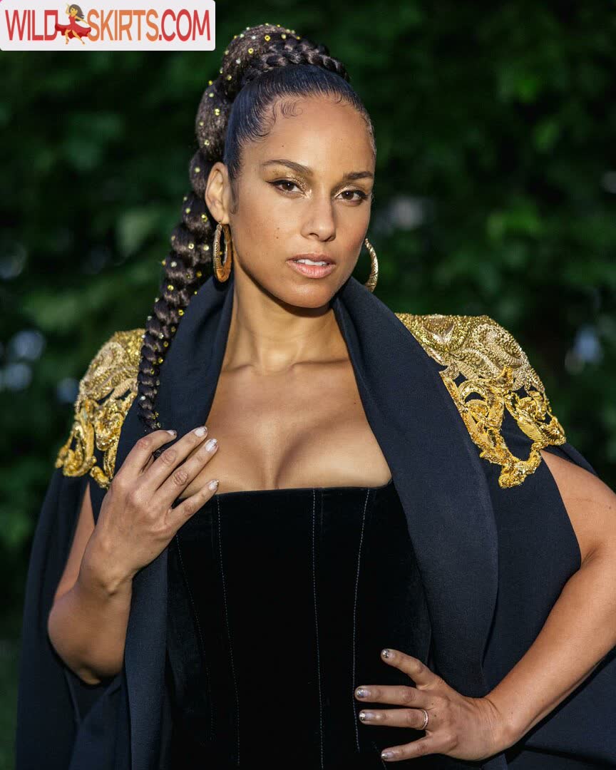 Alicia Keys / aliciakeys / ayxxxclusive nude OnlyFans, Instagram leaked photo #7