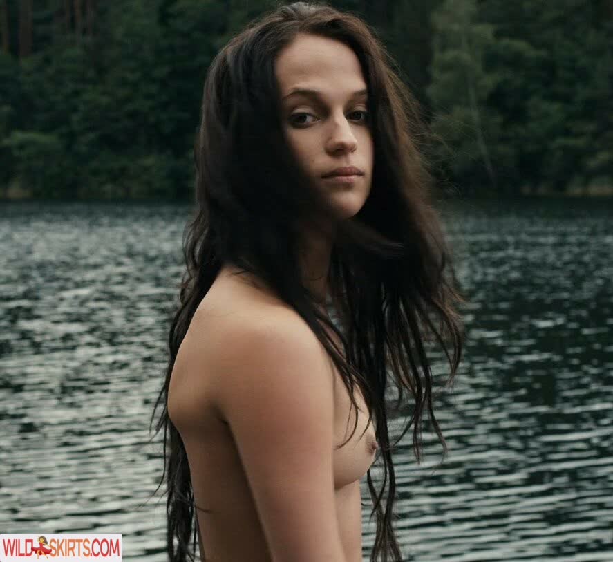 Alicia Vikander nude leaked photo #52