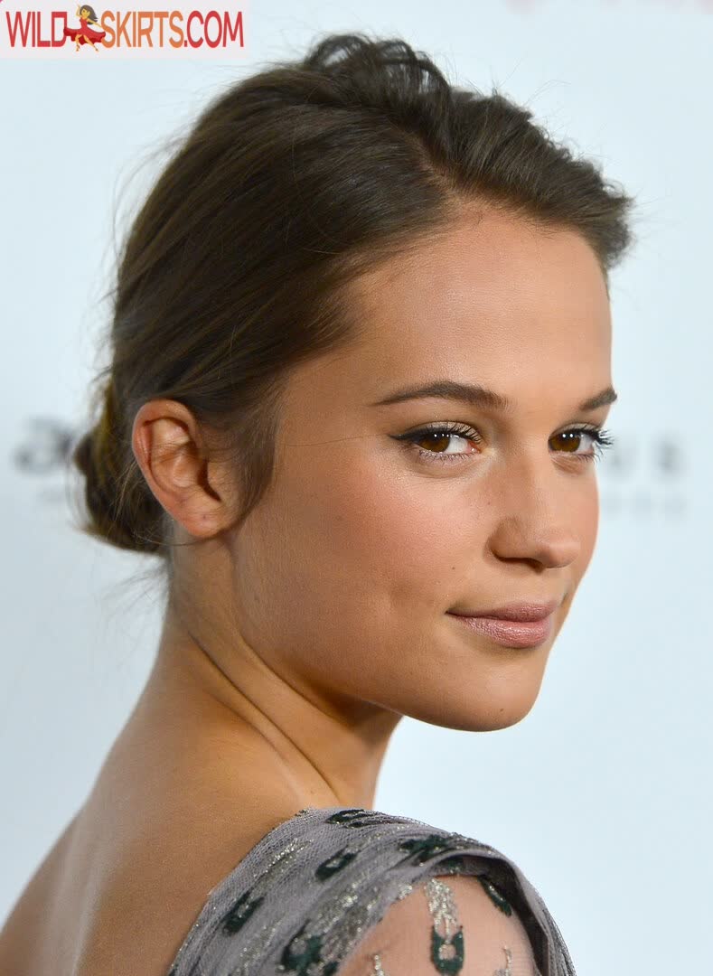 Alicia Vikander nude leaked photo #86