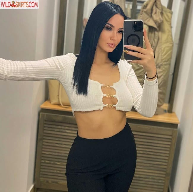 alina03m / _alina.mihaela_ / alina03m nude OnlyFans, Instagram leaked photo #8