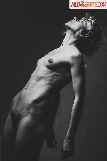 Alisa Volkova / A_Irrational / alisavolkova_art nude OnlyFans, Instagram leaked photo #11