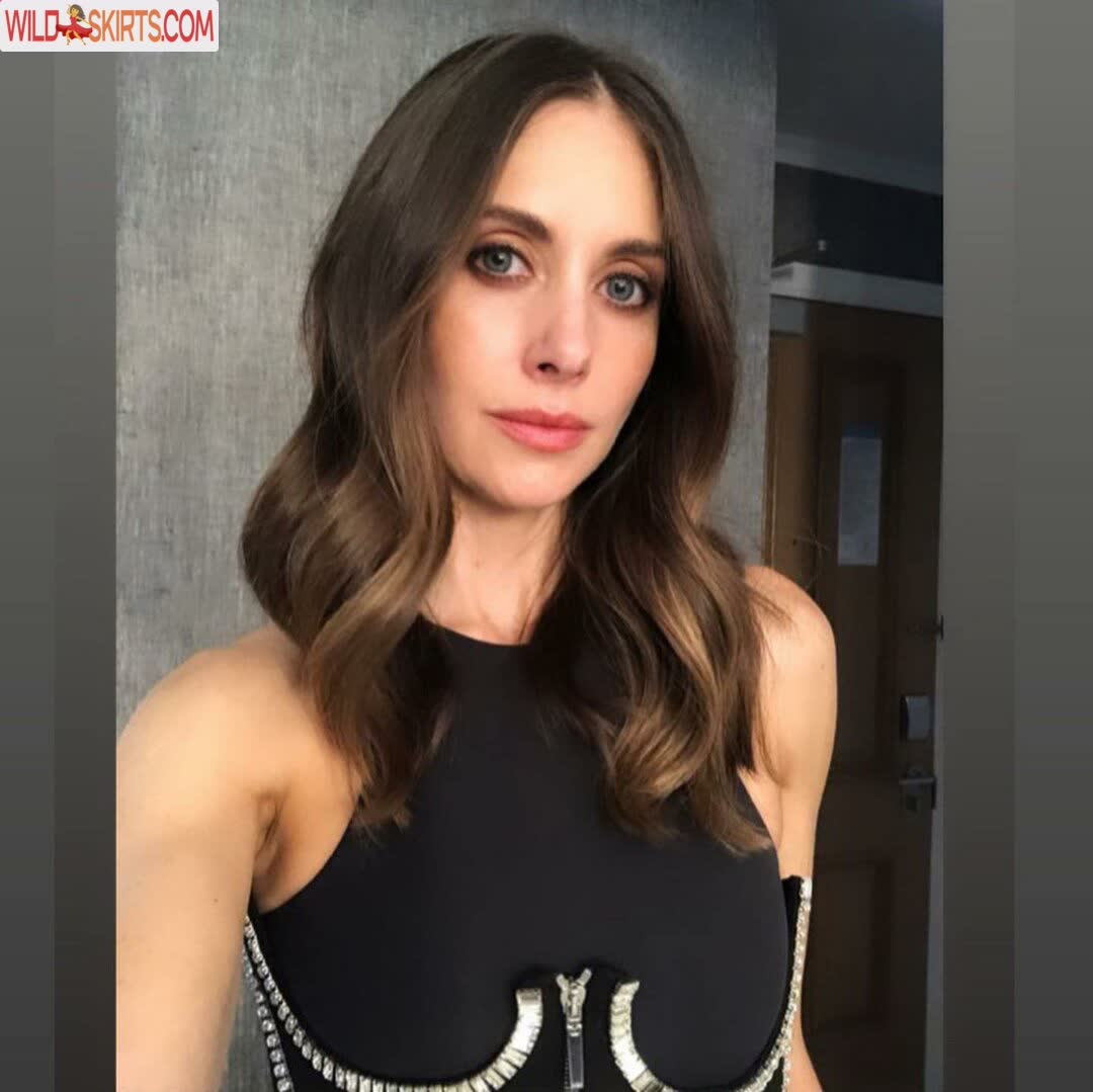 Alison Brie nude leaked photo #62