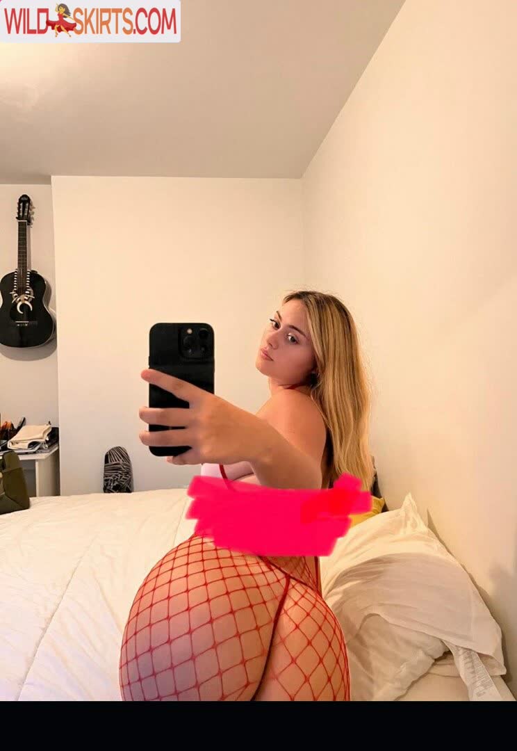 Alissaplzzz nude leaked photo #56