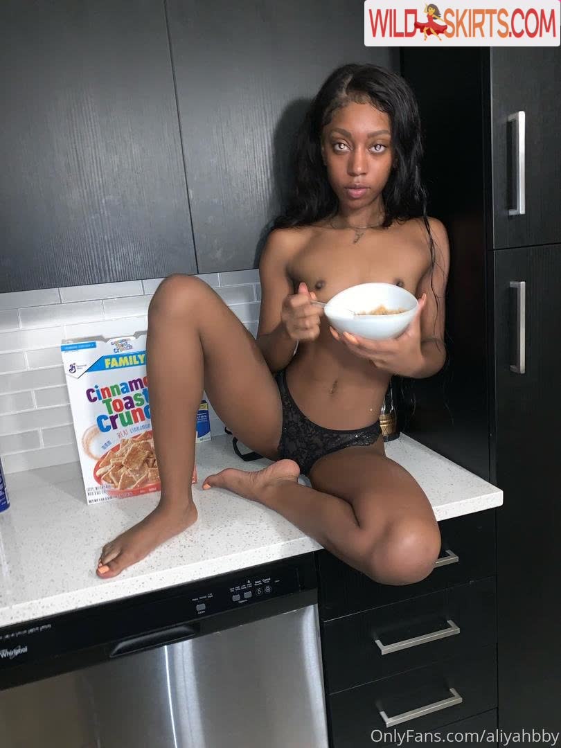 aliyahdenae / _aliyahdenae_ / aliyahdenae nude OnlyFans, Instagram leaked photo #4