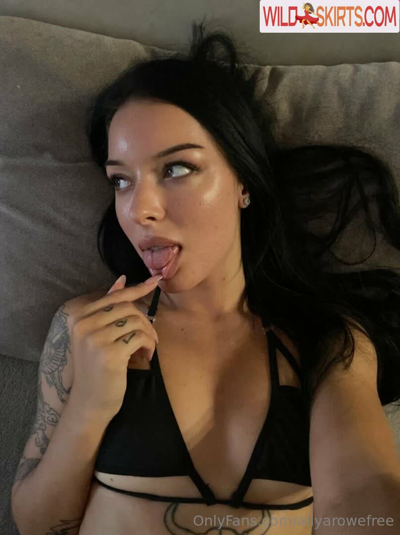 aliyarowefree / alievalery / aliyarowefree nude OnlyFans, Instagram leaked photo #3