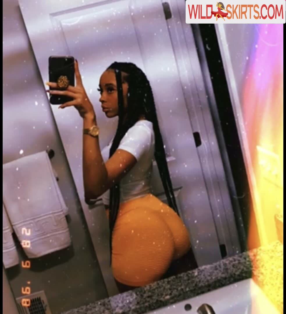 Alleyesondee / alleyesondeeeee / deeviousdee nude OnlyFans, Instagram leaked photo #8