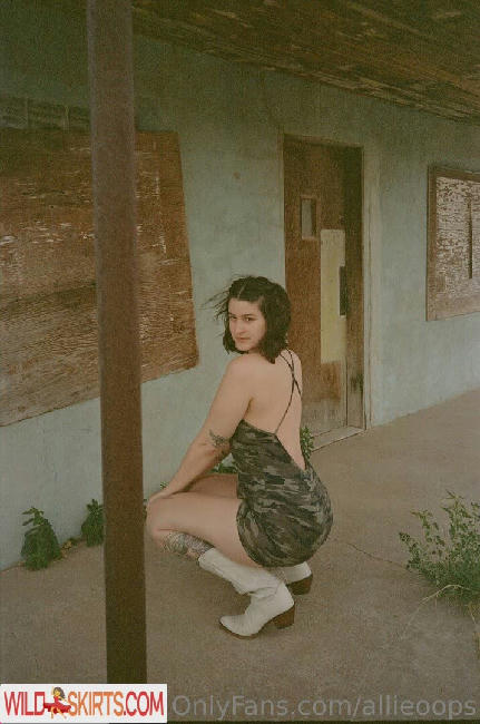 allieoops / allieoops / cummanifesto nude OnlyFans, Instagram leaked photo #90